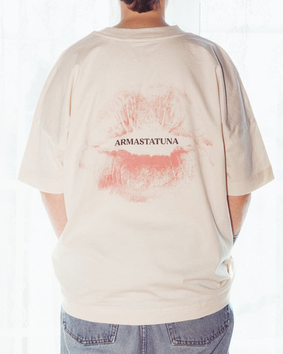 Natural white Armastatuna T-shirt